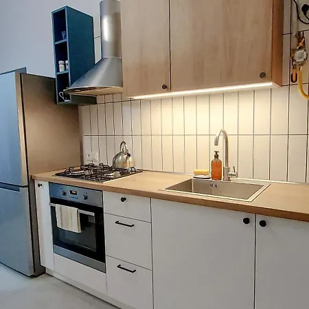 Pekarska Centr - світло є! Apartment
