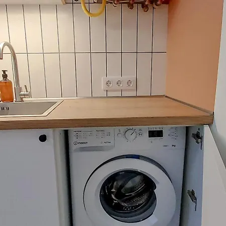 Apartment Pekarska Centr - світло є! Lviv