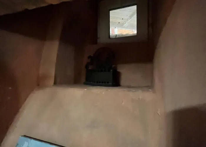 Pekarska Centr إلفيف