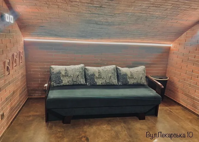 Pekarska Centr * Λβιβ